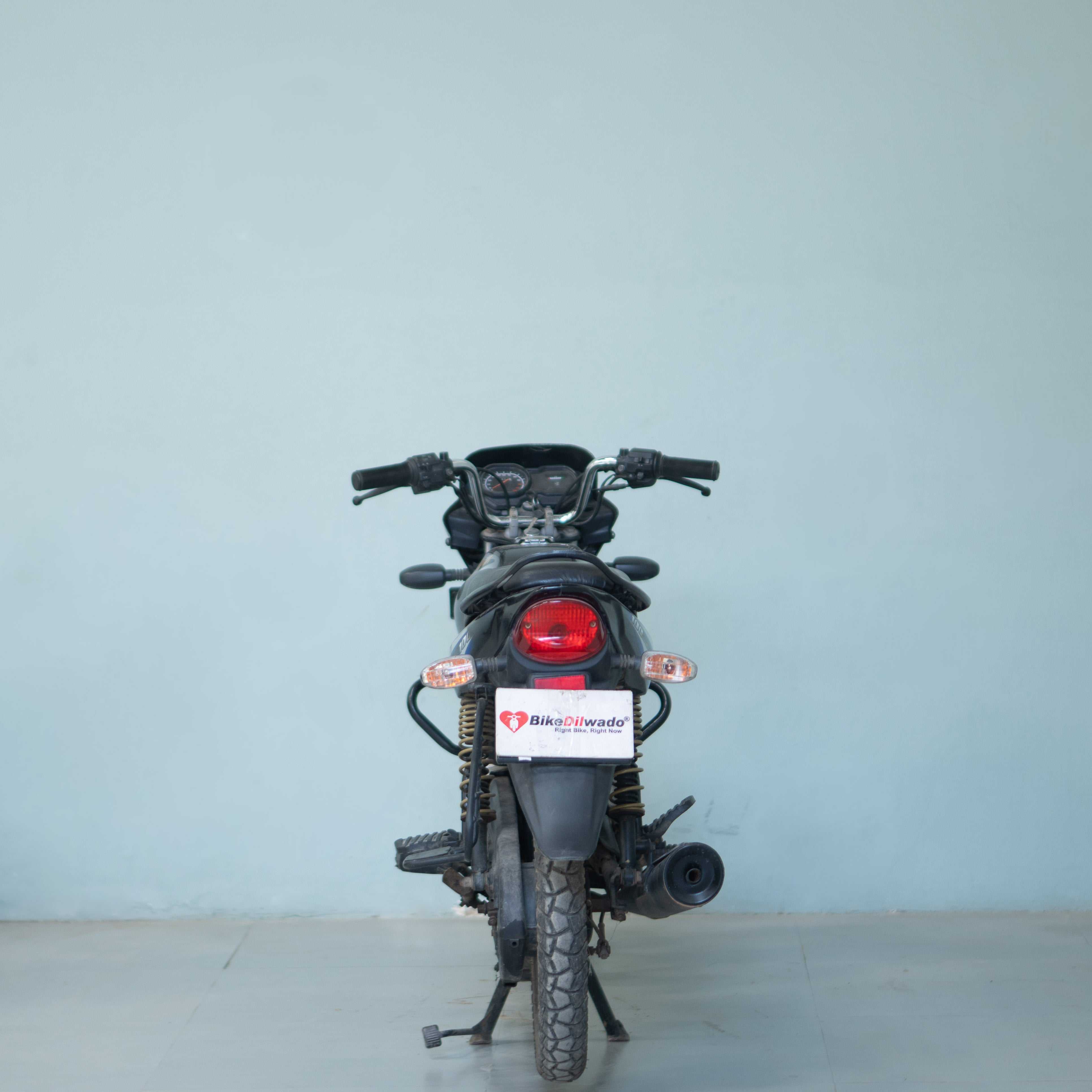 Bajaj Platina - Image 7