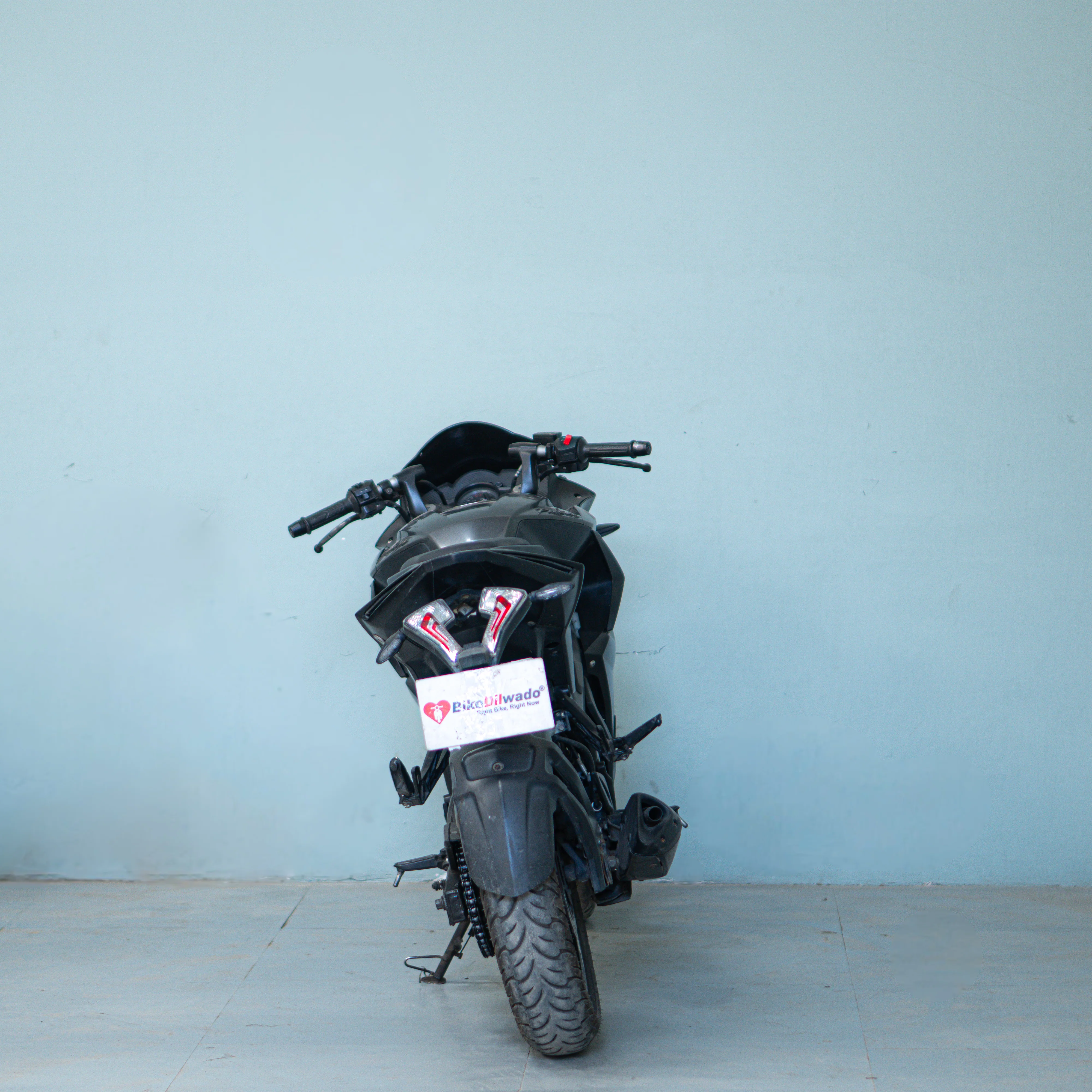 Bajaj Pulsar RS 200 - Image 7