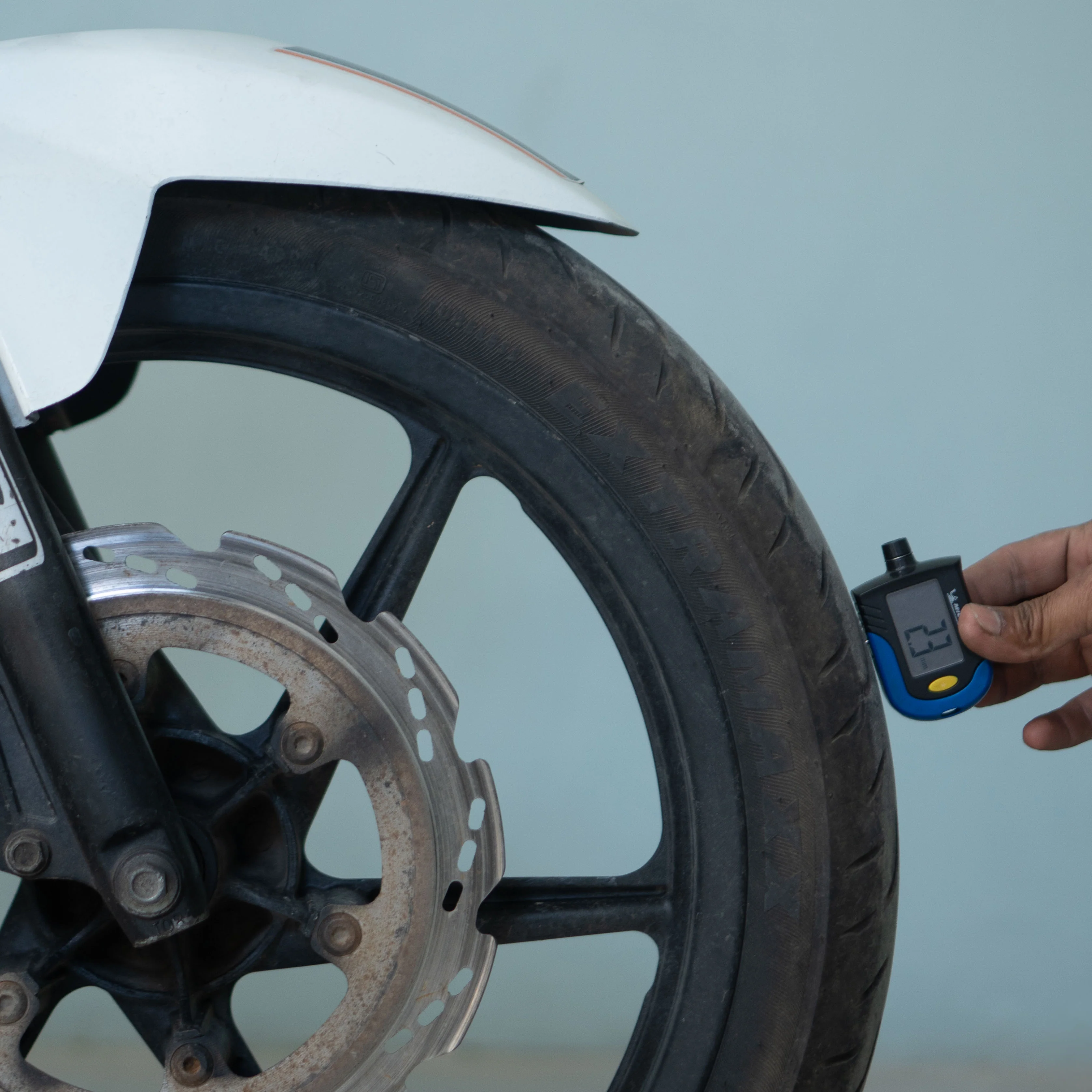 TVS Apache 160 2v - Image 4