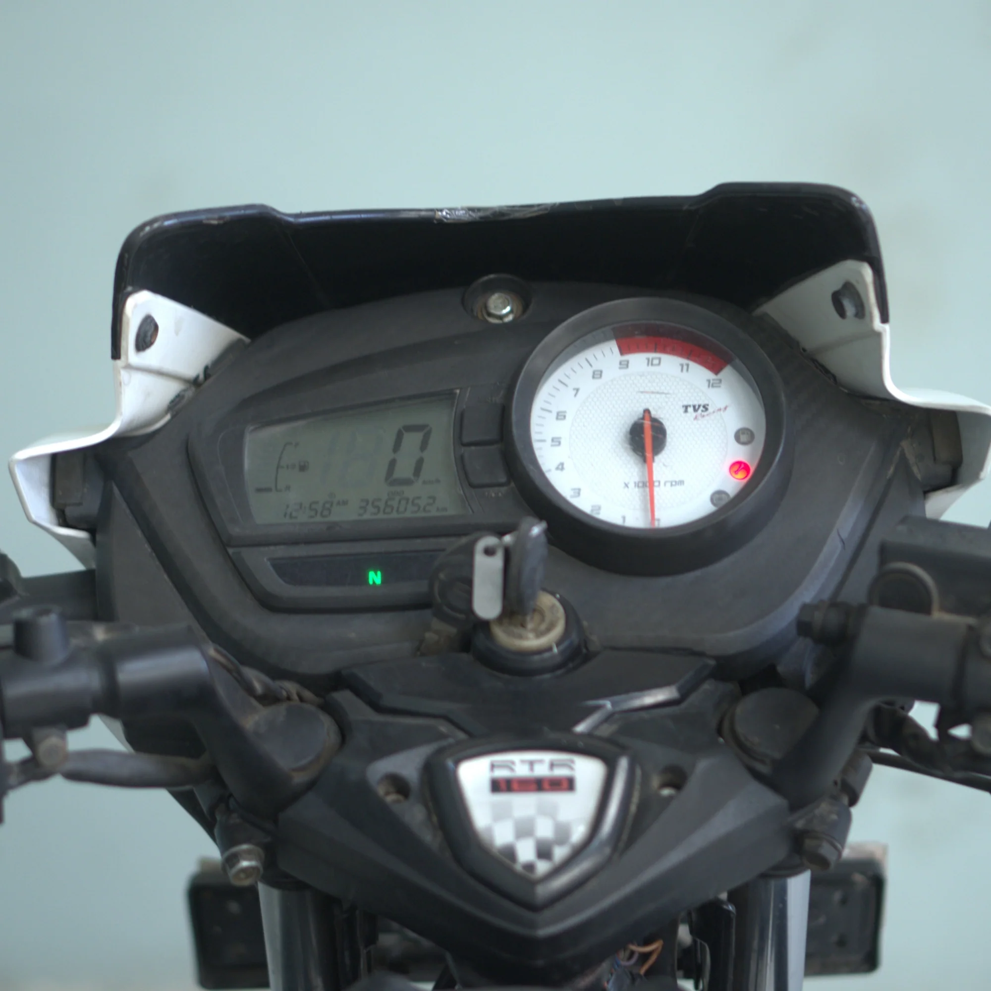 TVS Apache 160 2v - Image 7