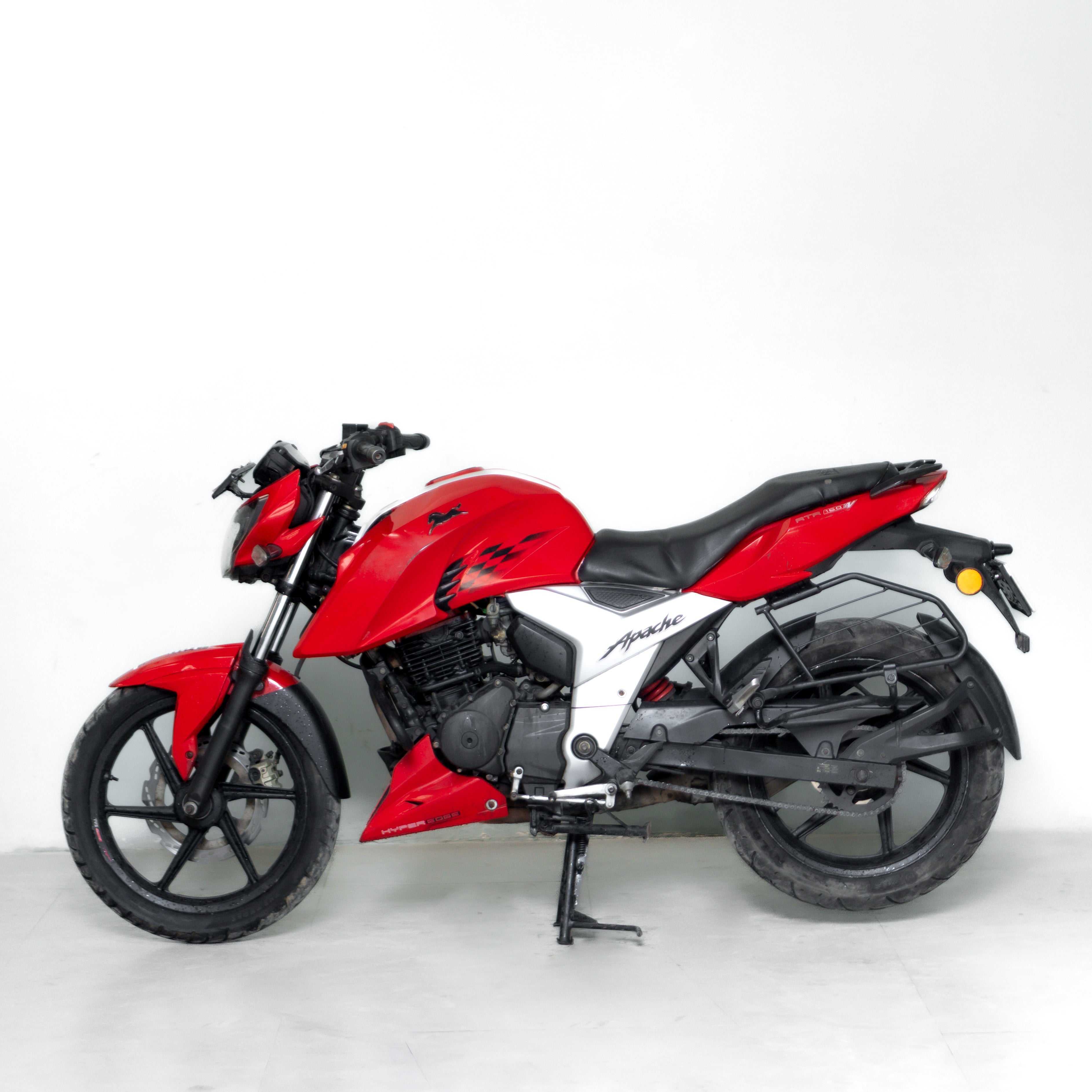 TVS Apache 160 4V