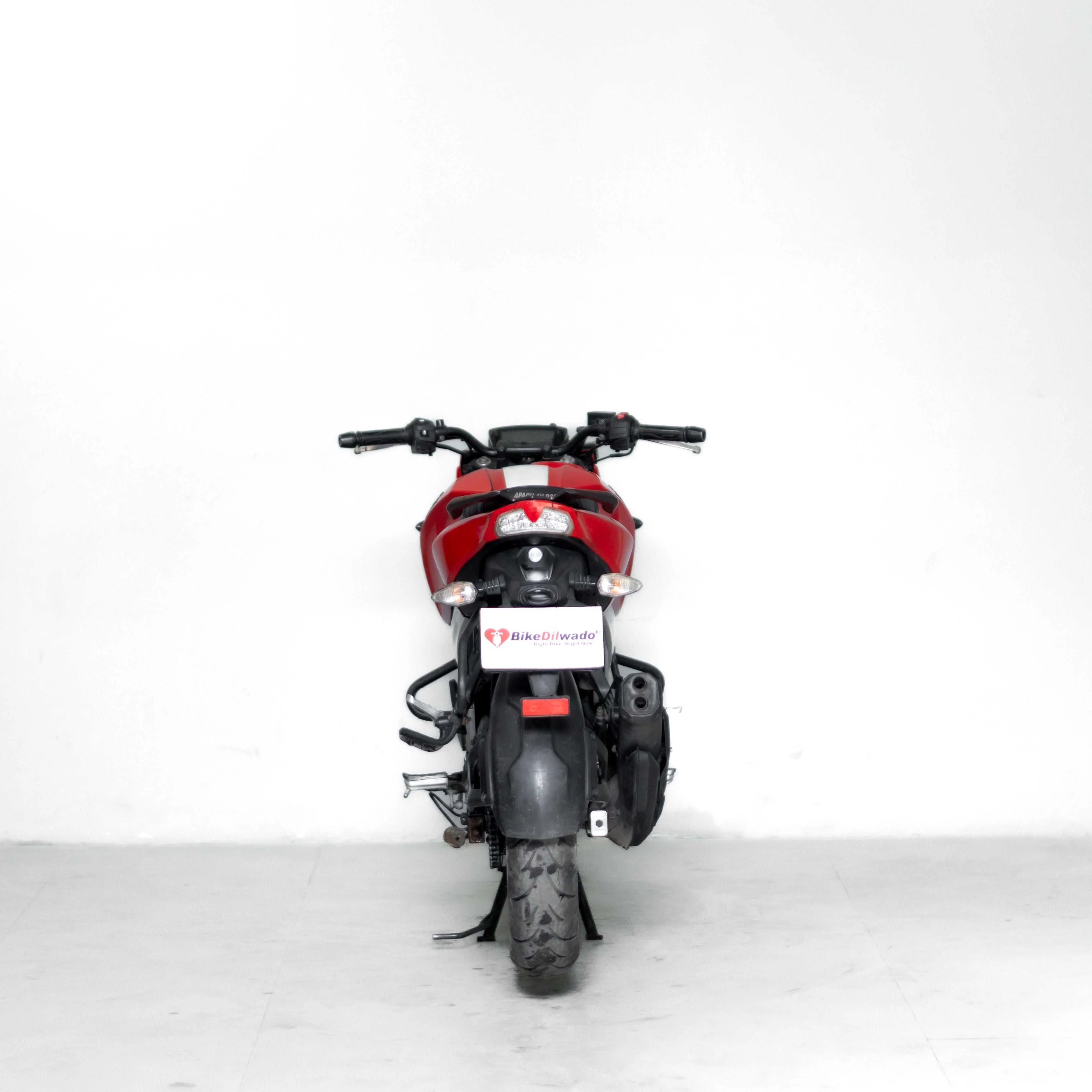 TVS Apache 160 4V - Image 6