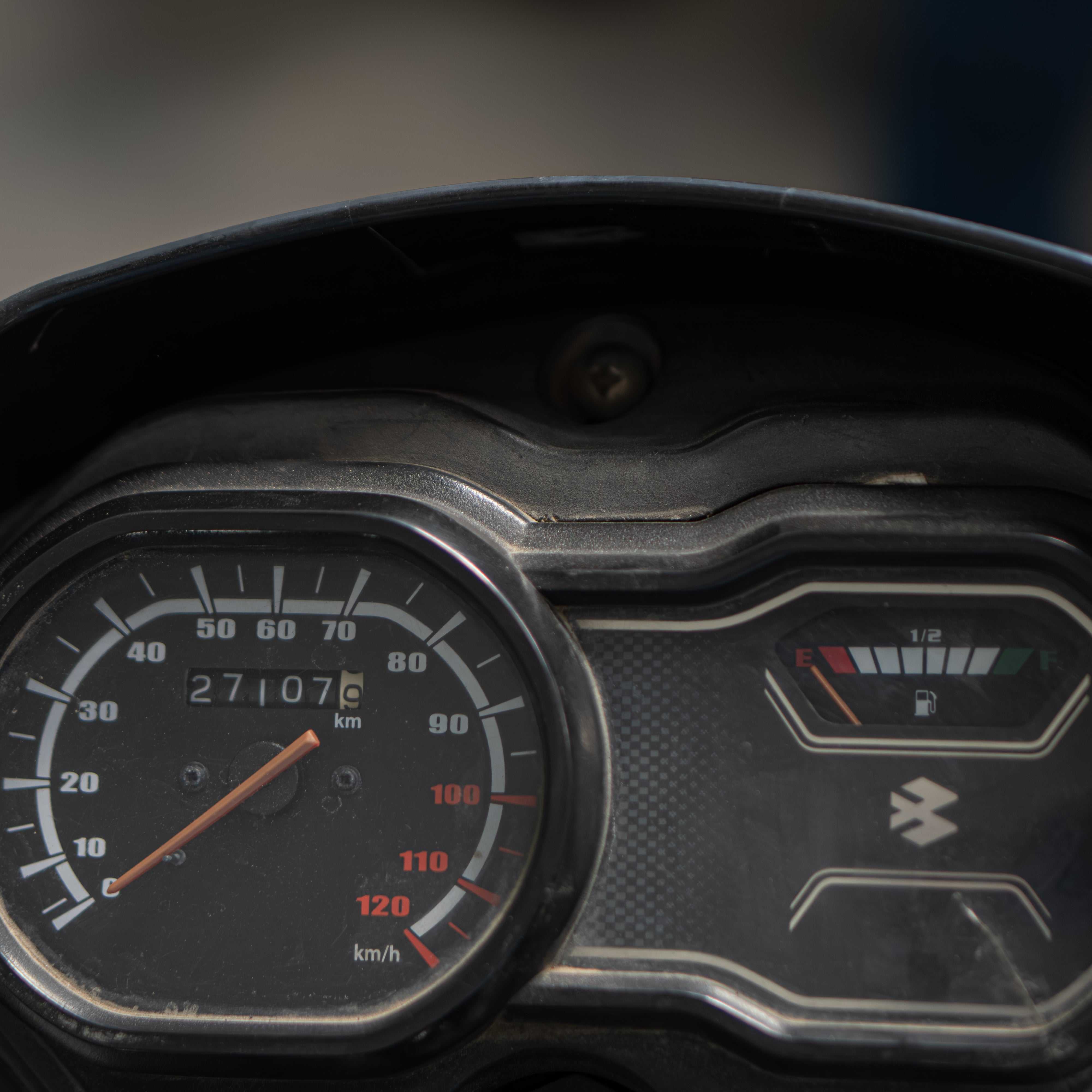 Bajaj Platina - Image 7