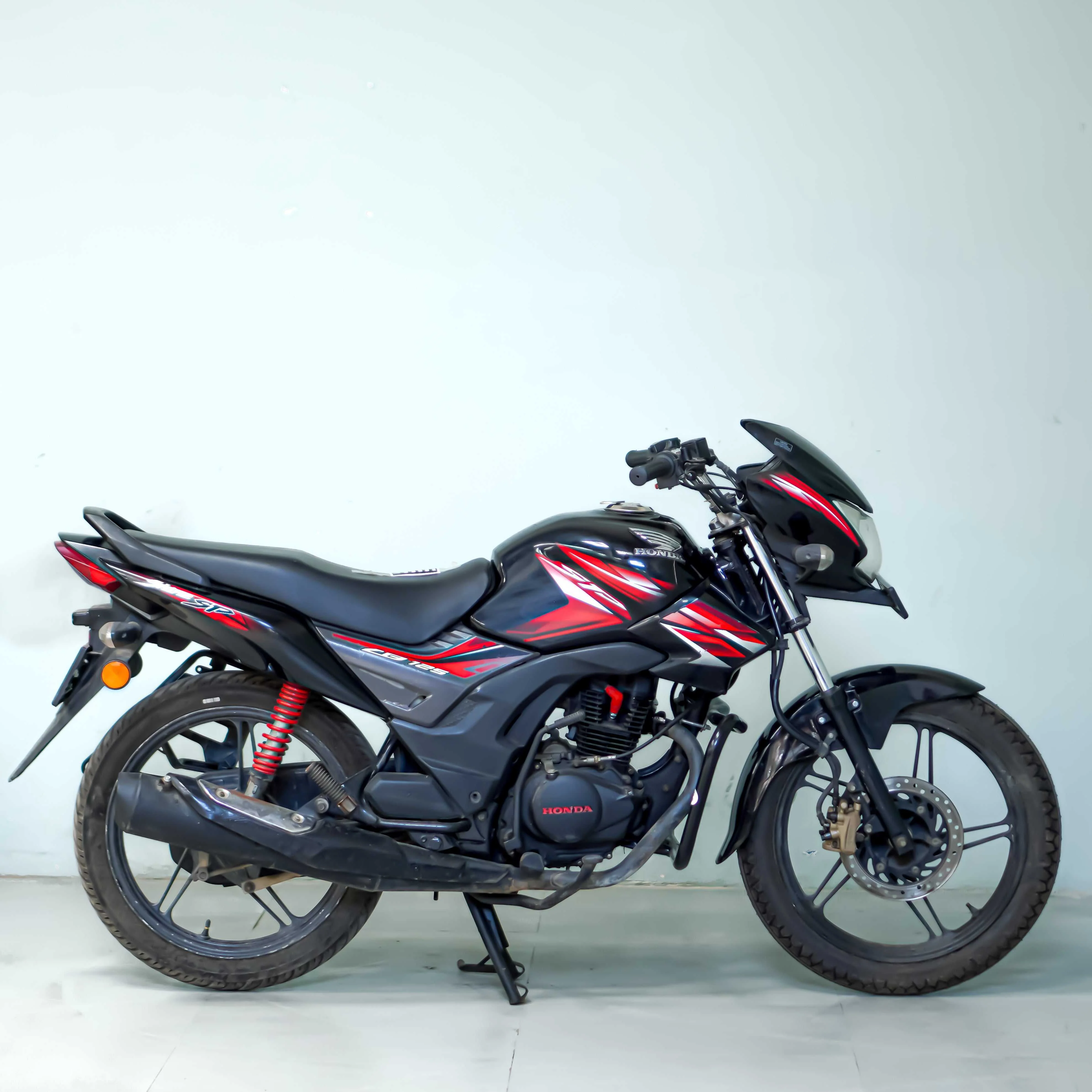 Honda CB Shine 125 - Image 4