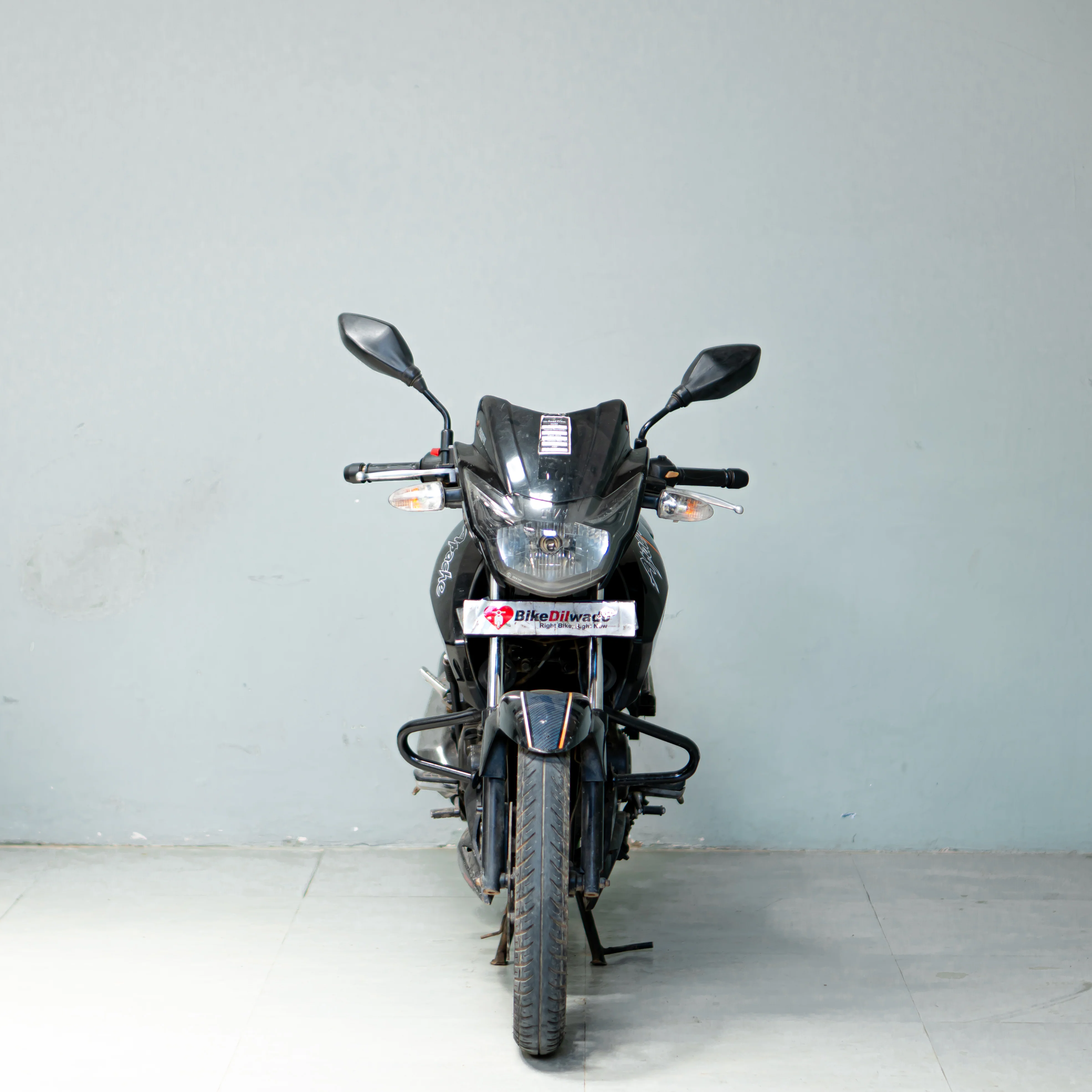 TVS Apache 160 - Image 2